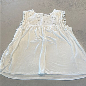 Rain & Rose White Sleeveless Top with Eyelet Details and Tassels size XL